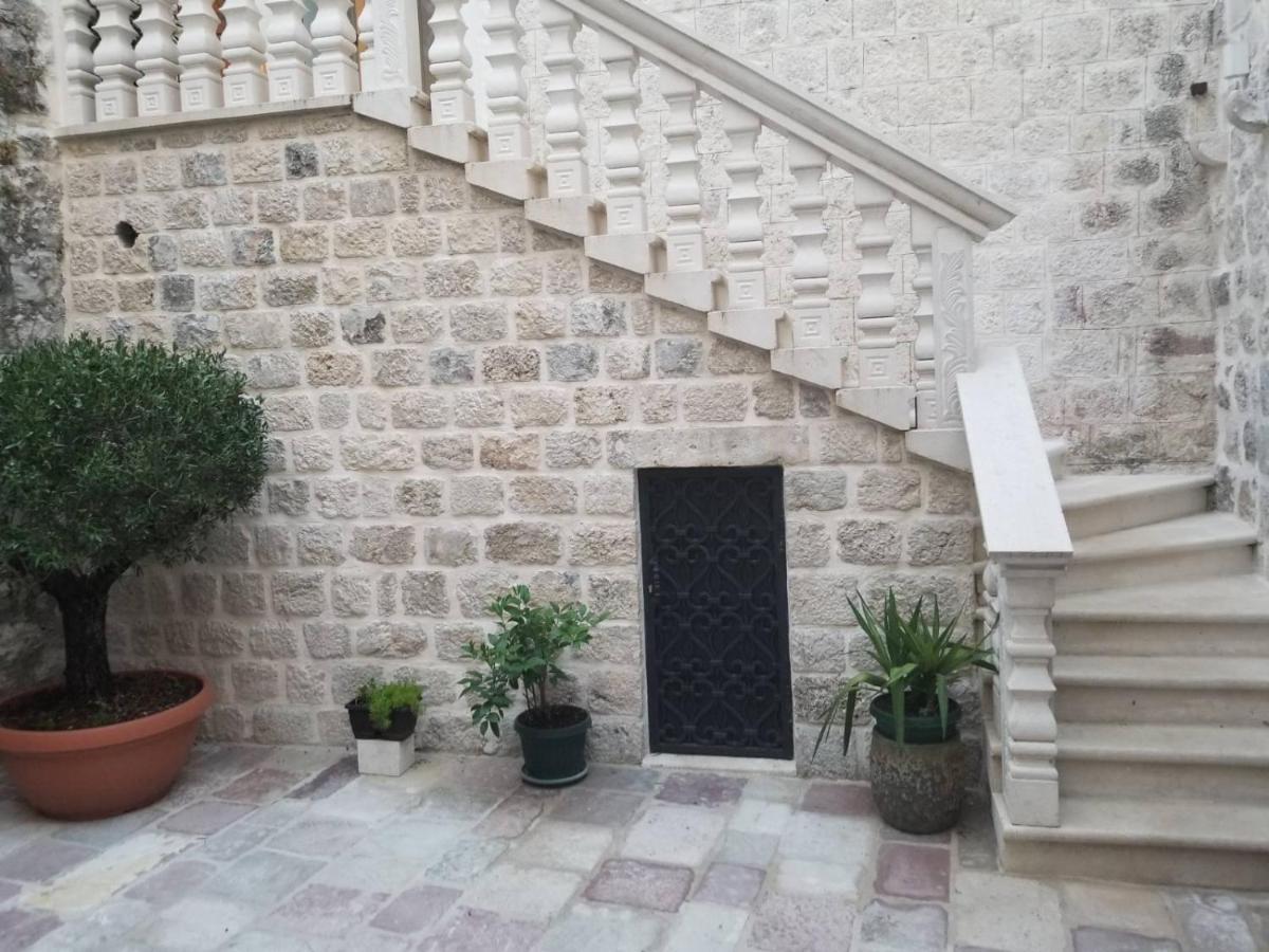 Apartamento Palazzo Sindik Kotor Exterior foto